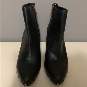 BCBG Boots Sz 9M